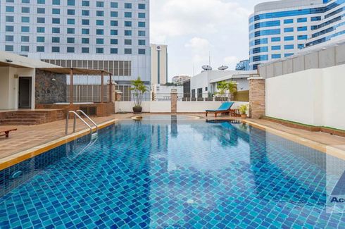 3 Bedroom Apartment for rent in Khlong Toei Nuea, Bangkok near MRT Sukhumvit