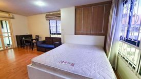 Condo for rent in Lumpini Place Narathiwas 24, Chong Nonsi, Bangkok near BTS Saphan Taksin