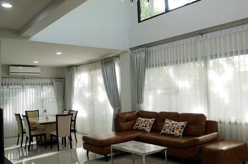 3 Bedroom Townhouse for sale in Mae Hia, Chiang Mai