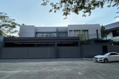 4 Bedroom House for sale in Chiangmai Floraville, Talat Khwan, Chiang Mai