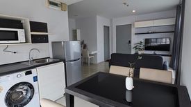 2 Bedroom Condo for rent in Life Ratchadapisek, Huai Khwang, Bangkok near MRT Huai Khwang