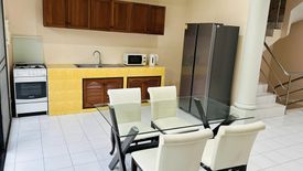 3 Bedroom Townhouse for rent in Khlong Tan Nuea, Bangkok