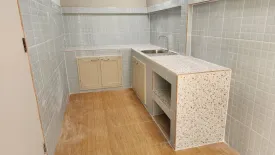 3 Bedroom Townhouse for sale in Country Park 2, Huai Kapi, Chonburi