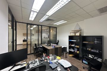 1 Bedroom Office for rent in Lumpini, Bangkok near BTS Ploen Chit