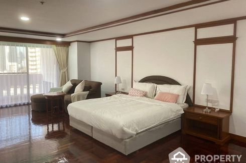 3 Bedroom Apartment for rent in Sethiwan Mansion Sukhumvit 49, Khlong Tan Nuea, Bangkok near BTS Phrom Phong