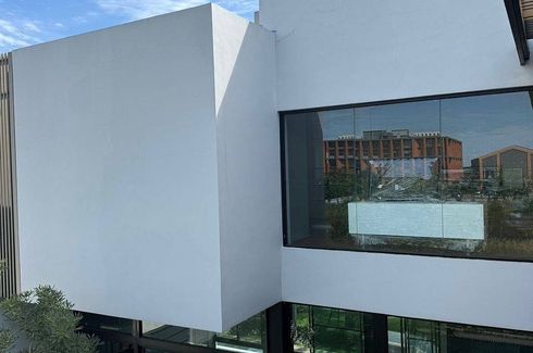 5 Bedroom House for rent in Nantawan Rama 9 - Srinakarin, Saphan Sung, Bangkok