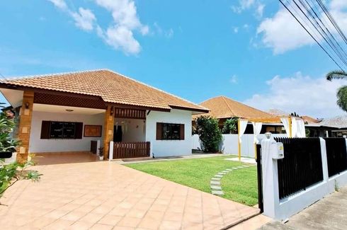 3 Bedroom House for rent in Na Kluea, Chonburi