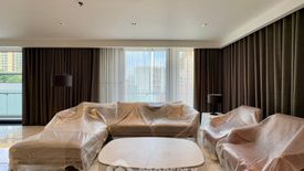 3 Bedroom Apartment for rent in Khlong Tan, Bangkok near BTS Phrom Phong