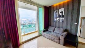 2 Bedroom Condo for rent in Huai Khwang, Bangkok