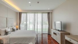 3 Bedroom Apartment for rent in GM Service Apartment, Khlong Toei, Bangkok near BTS Phrom Phong