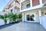 4 Bedroom Townhouse for rent in Nong Prue, Chonburi
