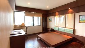 3 Bedroom Condo for rent in Riverside Villa Condominium 2, Bang Phong Pang, Bangkok