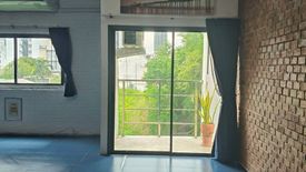 1 Bedroom Apartment for rent in Oriental Towers, Khlong Tan Nuea, Bangkok near BTS Thong Lo