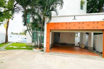4 Bedroom House for rent in Na Kluea, Chonburi