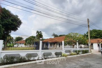 5 Bedroom House for rent in Nong Pla Lai, Chonburi