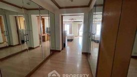 1 Bedroom Condo for rent in Silom Suite, Silom, Bangkok near BTS Chong Nonsi