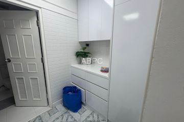 1 Bedroom Condo for sale in Markland, Na Kluea, Chonburi