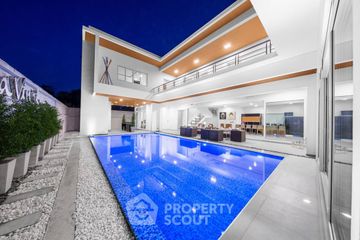 8 Bedroom Villa for rent in Na Kluea, Chonburi