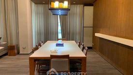 3 Bedroom Condo for rent in The Crest Ruamrudee, Lumpini, Bangkok near BTS Ploen Chit