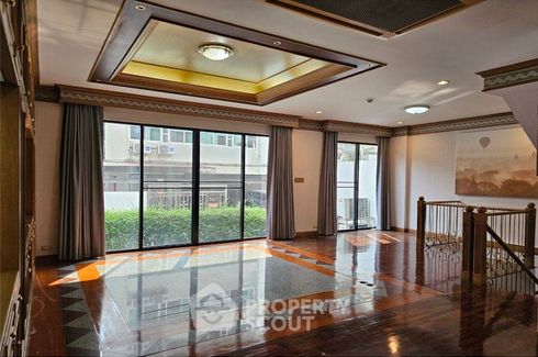 2 Bedroom Condo for rent in Park Pavillion, Phaya Thai, Bangkok near BTS Ari