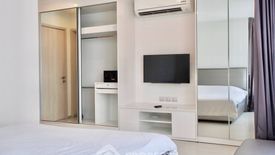 2 Bedroom Condo for rent in Rhythm Sukhumvit 42, Phra Khanong, Bangkok near BTS Ekkamai