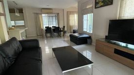 3 Bedroom House for rent in Mantana Srinakarin - Rama9, Hua Mak, Bangkok near Airport Rail Link Hua Mak