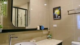 2 Bedroom Condo for rent in XT Huaikhwang, Din Daeng, Bangkok near MRT Huai Khwang