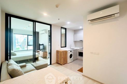 1 Bedroom Condo for rent in Life Asoke, Bang Kapi, Bangkok near MRT Phetchaburi