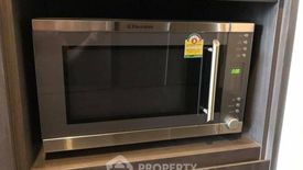 1 Bedroom Condo for rent in Via 49, Khlong Tan Nuea, Bangkok near BTS Phrom Phong