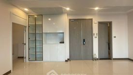 3 Bedroom Condo for rent in Supalai Oriental Sukhumvit 39, Khlong Tan Nuea, Bangkok