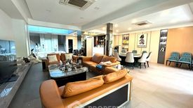 5 Bedroom House for rent in Nantawan Rama 9 - Srinakarin, Saphan Sung, Bangkok