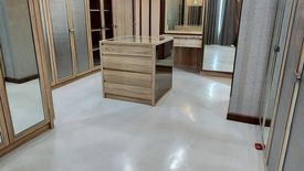 2 Bedroom Condo for rent in Villa Asoke, Makkasan, Bangkok near MRT Phetchaburi