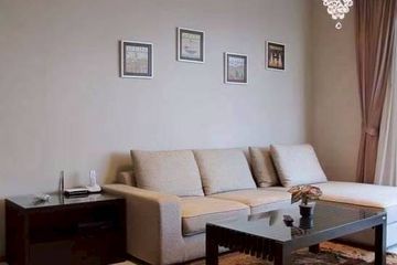 1 Bedroom Condo for rent in The Emporio Place, Khlong Tan, Bangkok near BTS Phrom Phong