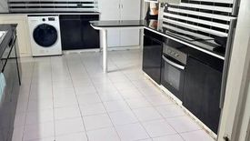 3 Bedroom Condo for rent in Sukhumvit Park, Khlong Tan, Bangkok near BTS Nana