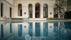 1 Bedroom Condo for rent in The Diplomat 39, Khlong Tan Nuea, Bangkok near BTS Phrom Phong