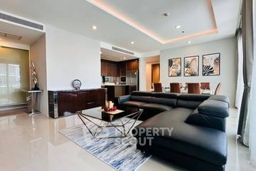 3 Bedroom Condo for rent in Wat Phraya Krai, Bangkok