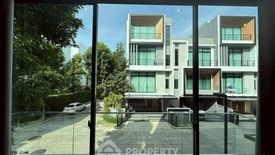 3 Bedroom Townhouse for rent in NIRVANA BEYOND RAMA 9, Saphan Sung, Bangkok