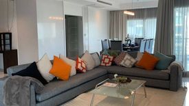 4 Bedroom Apartment for rent in Royal Residence Park, Lumpini, Bangkok near BTS Ratchadamri