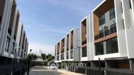 3 Bedroom Townhouse for rent in Arden Pattanakarn, Suan Luang, Bangkok near BTS On Nut