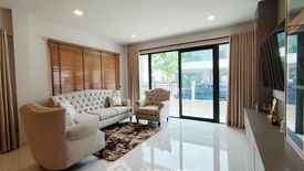 4 Bedroom House for rent in Centro Bangna-Wongwaen, Dokmai, Bangkok