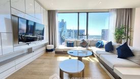 3 Bedroom Condo for rent in The Strand Thonglor, Khlong Tan Nuea, Bangkok near BTS Thong Lo