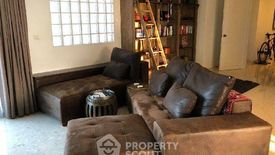 3 Bedroom Condo for rent in Nusasiri Grand, Phra Khanong, Bangkok near BTS Ekkamai