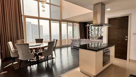 3 Bedroom Condo for rent in Watermark Chaophraya River, Bang Lamphu Lang, Bangkok