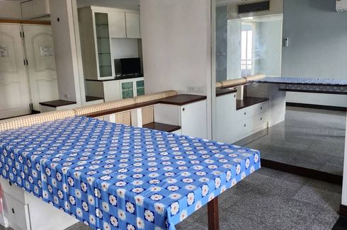 2 Bedroom Condo for rent in Baan Kasemsan 1, Wang Mai, Bangkok near BTS National Stadium