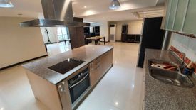 3 Bedroom Condo for rent in Khlong Tan Nuea, Bangkok near BTS Phrom Phong