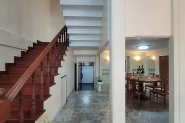 4 Bedroom Townhouse for rent in Khlong Tan Nuea, Bangkok
