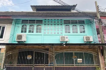 5 Bedroom Townhouse for sale in Din Daeng, Bangkok near MRT Phra Ram 9