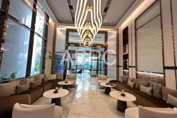 1 Bedroom Condo for rent in Na Kluea, Chonburi