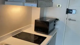 Condo for rent in MANHATTAN PARK RESIDENCES, Bang Na, Bangkok near BTS Bearing