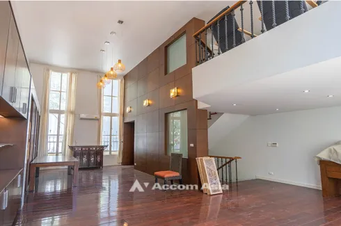 4 Bedroom House for rent in Khlong Tan Nuea, Bangkok